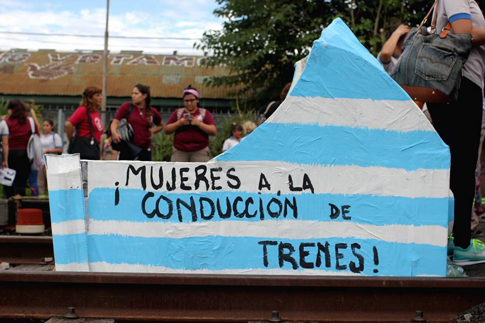 mujeres-conduccion-trenes.jpg