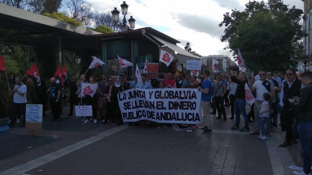metrosevilla_trabajadoresprotesta.jpg